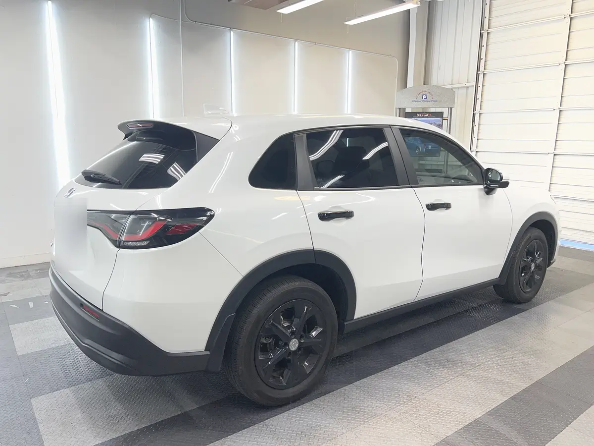 White Honda HR-V after Avery Dennison Encore Supreme ceramic window tint (view 1)