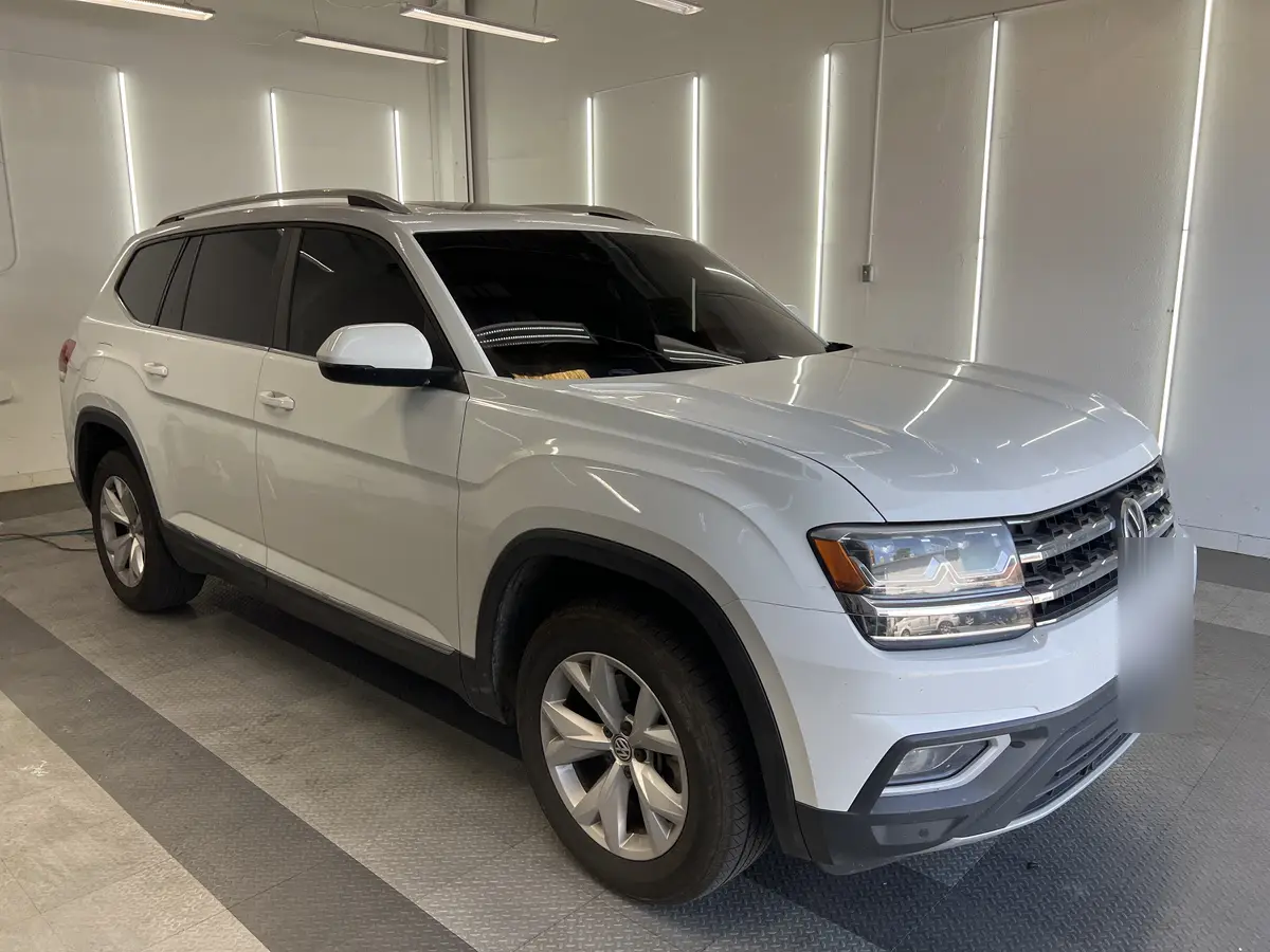 White Volkswagen Atlas after Avery Dennison Encore Supreme ceramic window tint (view 1)