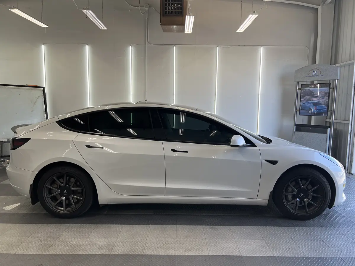 White Tesla Model 3 after Avery Dennison Encore Supreme IR ir ceramic window tint (view 2)