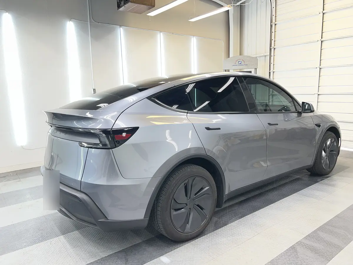 Silver Tesla Model Y after Avery Dennison Encore Supreme IR ir ceramic window tint (view 3)