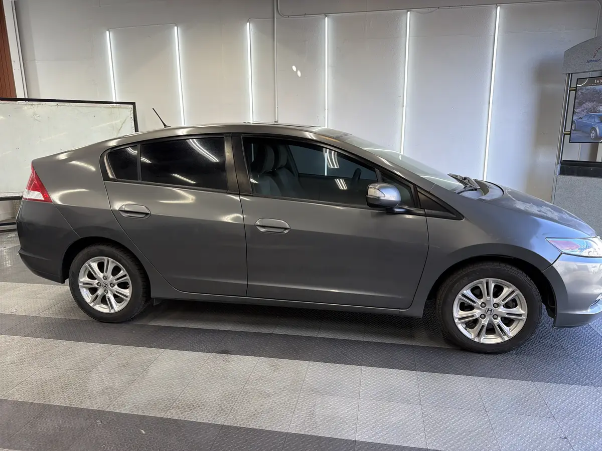 Gray Honda Insight after Avery Dennison Encore Supreme ceramic window tint (view 2)