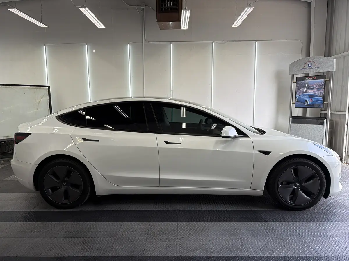 White Tesla Model 3 after Avery Dennison Encore Supreme ceramic window tint (view 2)